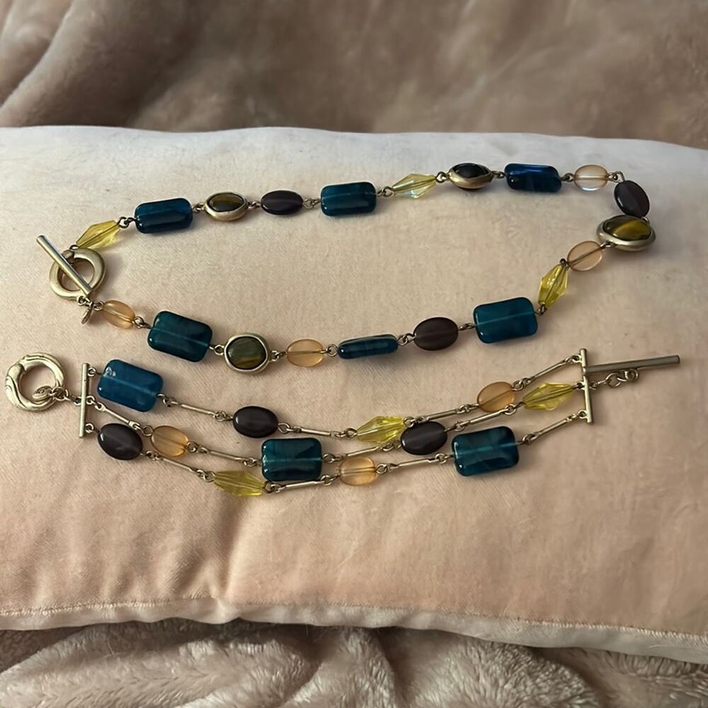 Liz Claiborne necklace, bracelet and earrings
